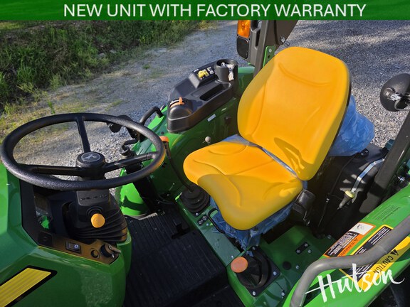 Photo of 2025 John Deere 5060E