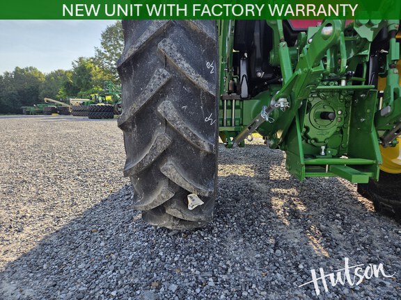 Photo of 2025 John Deere 5060E