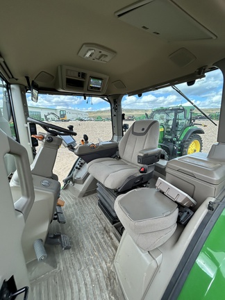 2022 John Deere 7R 210 (23rd thumbnail)