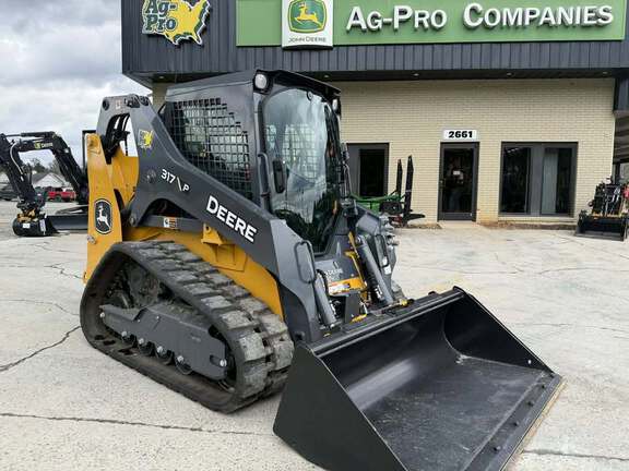 0 John Deere 317G-2