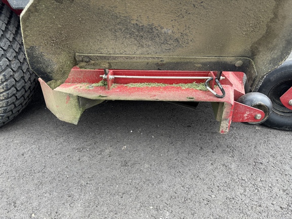 Used 2021 Ferris IS6200 48 Zero Turn Mowers at Koenig Equipment in Urbana, OH - Photo9