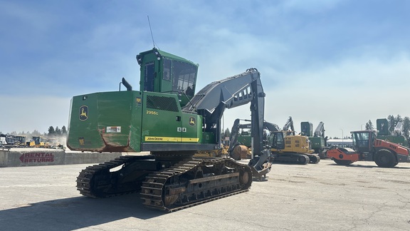 2022 John Deere 2656G