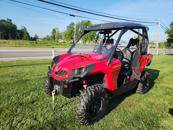 2017 Can-Am Commander 800