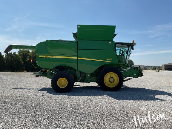 Photo of 2014 John Deere S680