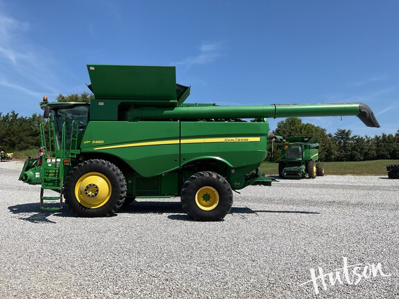 Photo of 2014 John Deere S680