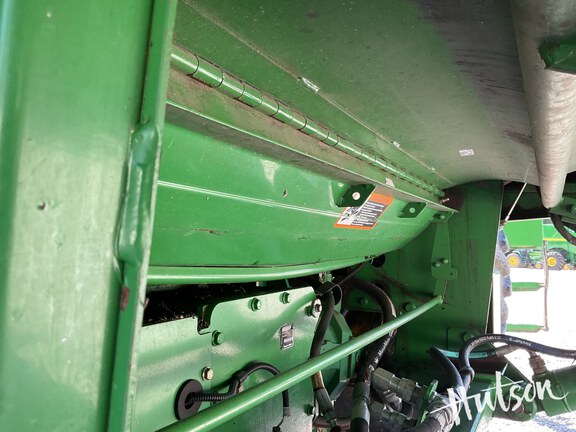 Photo of 2014 John Deere S680