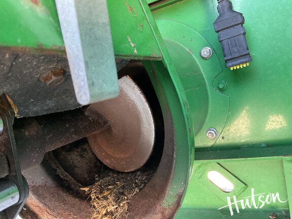 Photo of 2014 John Deere S680