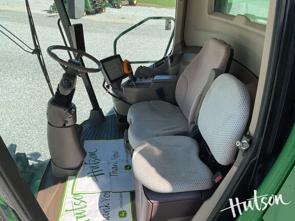 Photo of 2014 John Deere S680