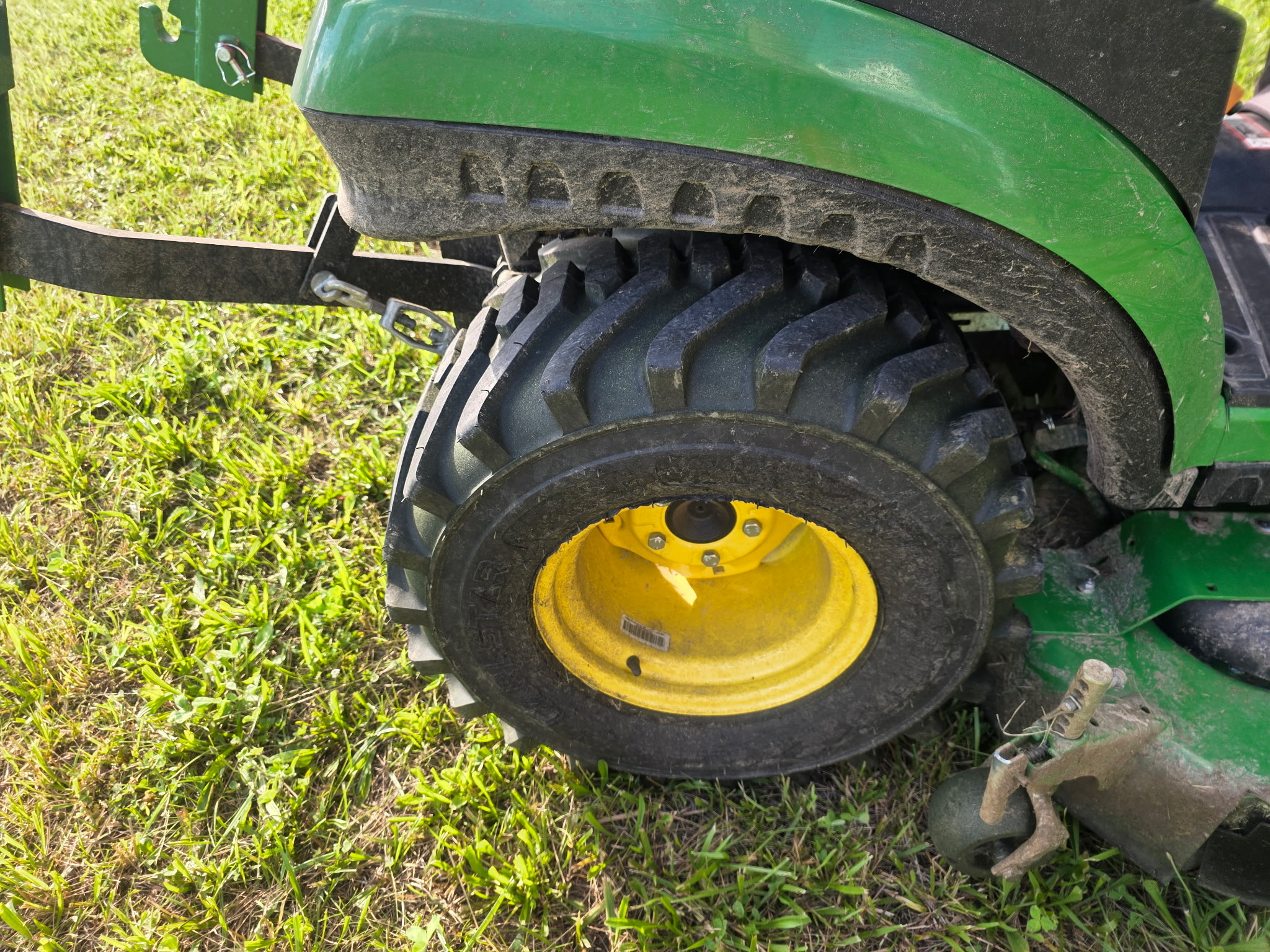 Used 2024 John Deere 1025R Compact Utility Tractors at Koenig Equipment in Urbana, OH - PhotoXL10