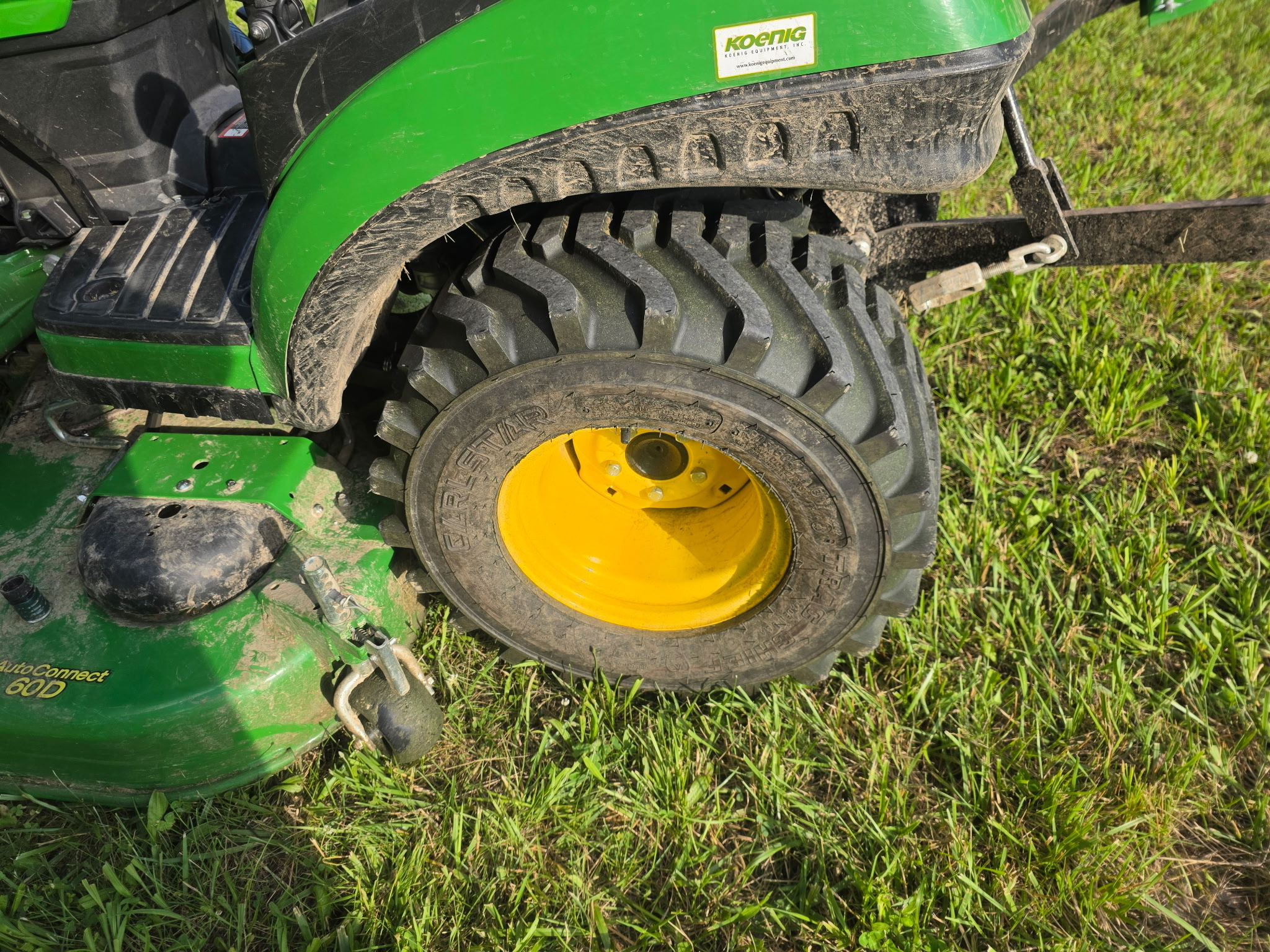 Used 2024 John Deere 1025R Compact Utility Tractors at Koenig Equipment in Urbana, OH - PhotoXL11