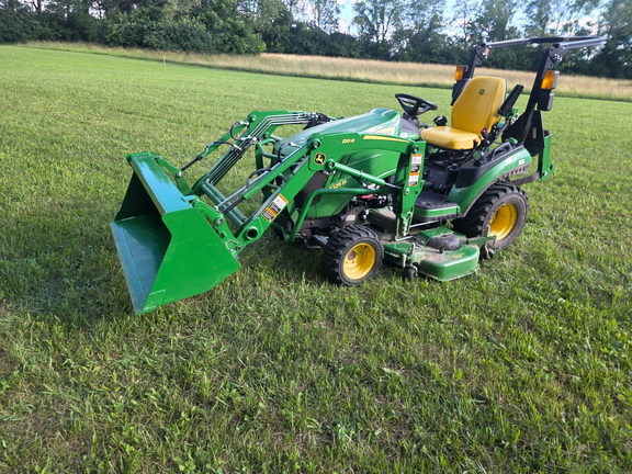 Used 2024 John Deere 1025R Compact Utility Tractors at Koenig Equipment in Urbana, OH - Photo3
