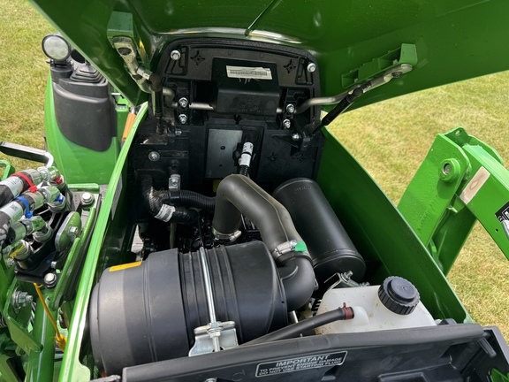 Used 2024 John Deere 1025R Compact Utility Tractors at Koenig Equipment in Urbana, OH - Photo21