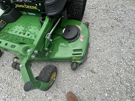 Used 2024 John Deere Z950M Zero Turn Mowers at Koenig Equipment in Knightstown, IN - Photo8