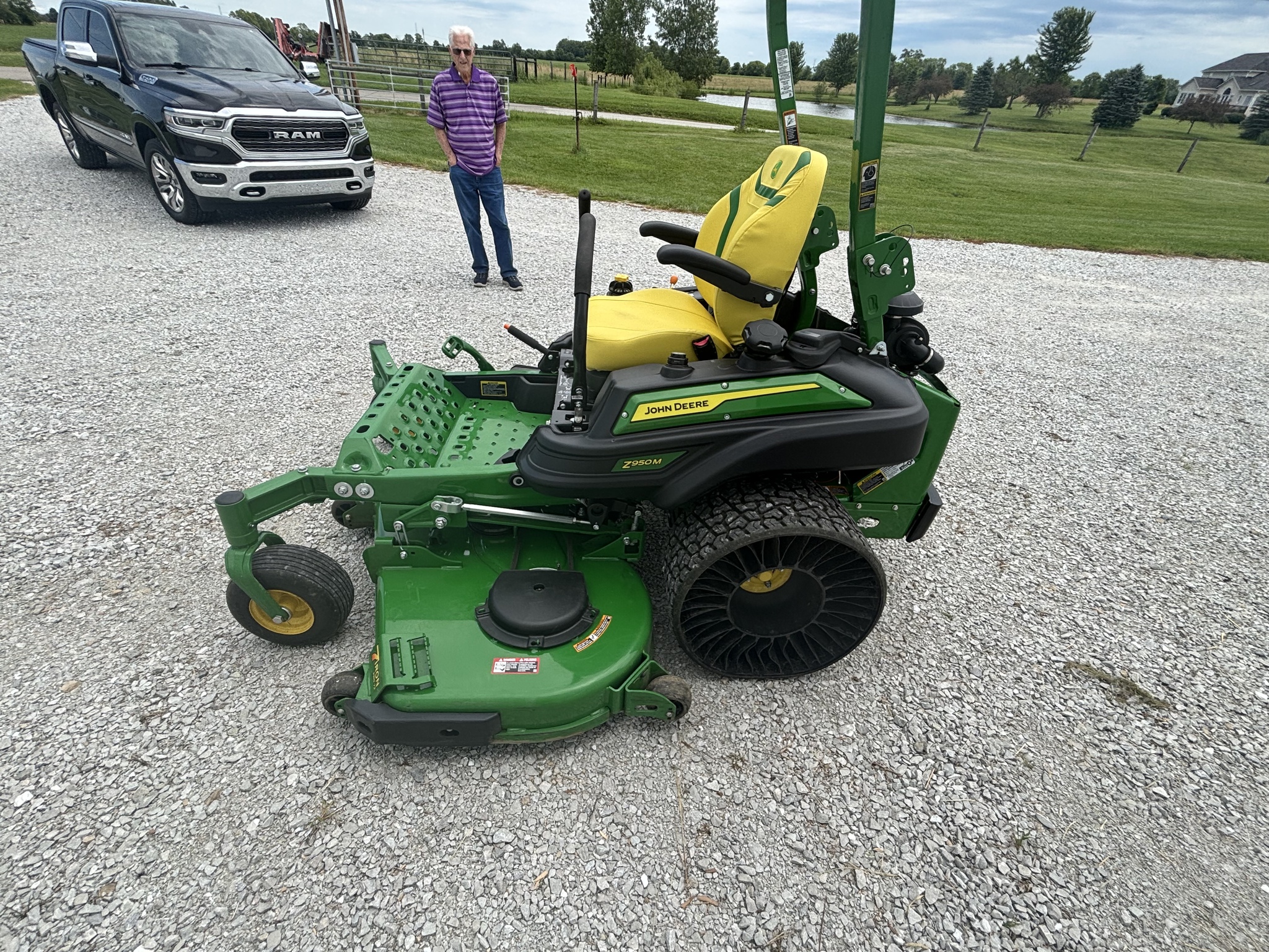 Used 2024 John Deere Z950M Zero Turn Mowers at Koenig Equipment in Knightstown, IN - PhotoXL7