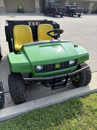 2025 John-Deere TX 4X2