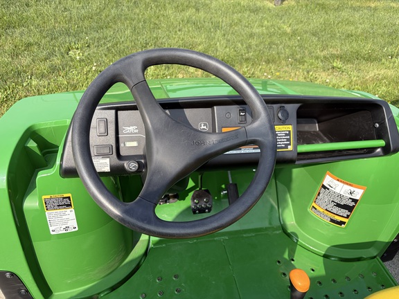 2025 John-Deere TX 4X2