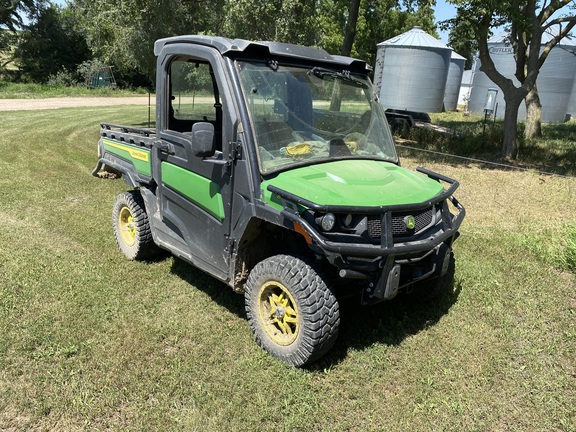  John Deere XUV 845M