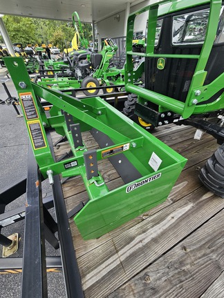 2025 Frontier BB5048L