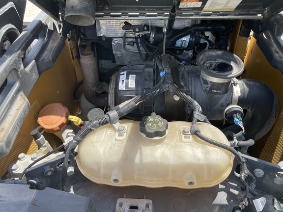 2023 John Deere 325G
