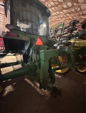 2003 John-Deere 8120T