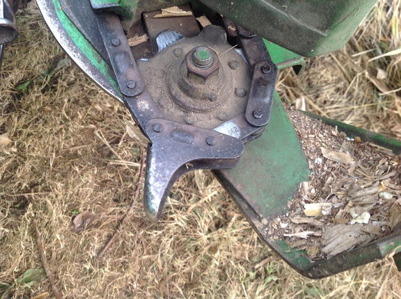 Photo of 2006 John Deere 893