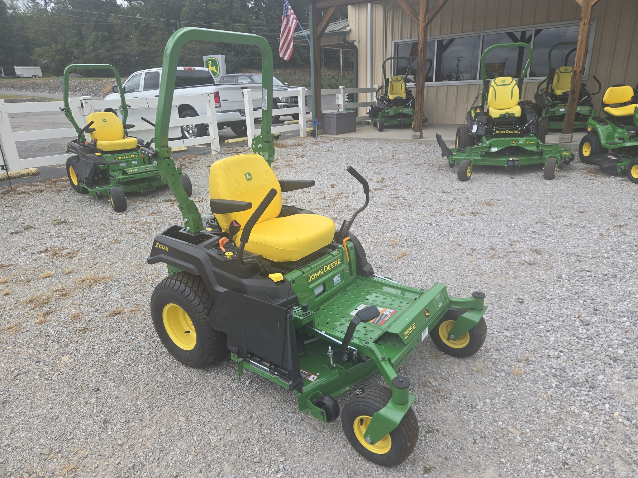2026 John Deere Z515E