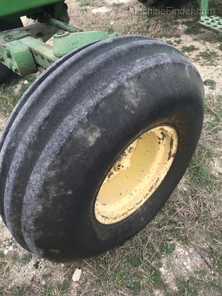 1978 John Deere 4440 Image 10