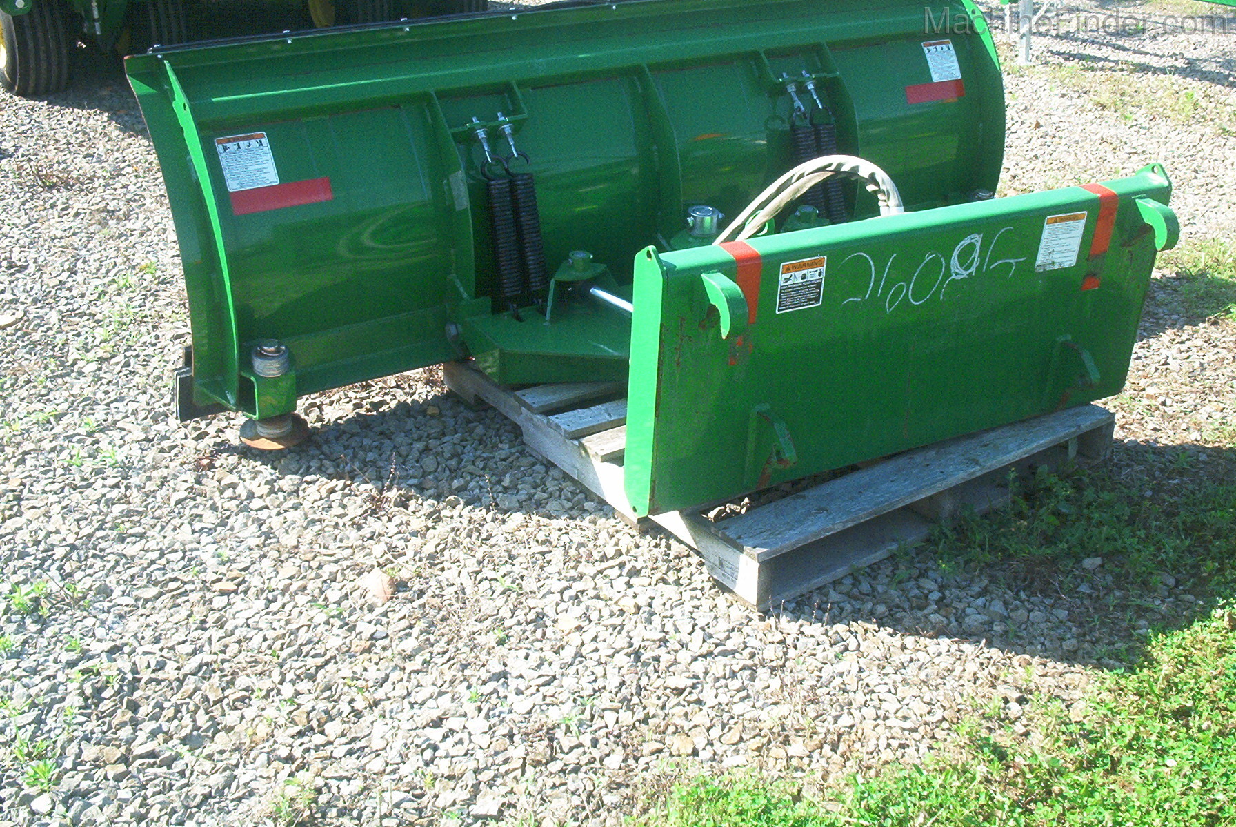 2012 Frontier AF12G Image 1