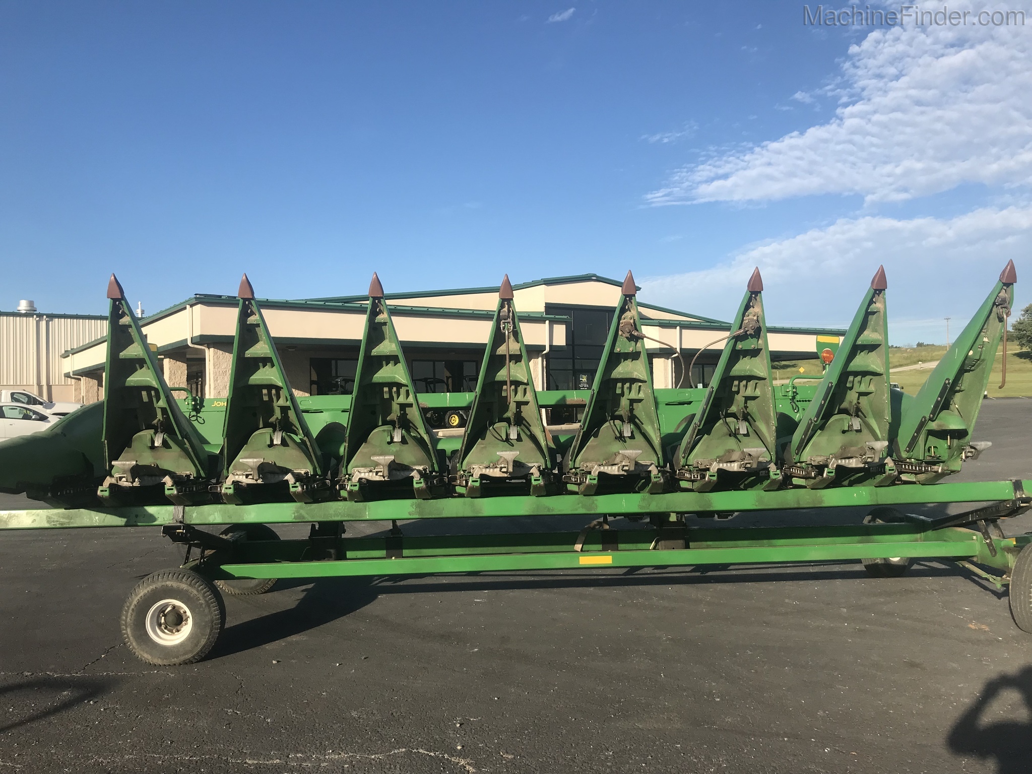 2012 John Deere 608C Image 1