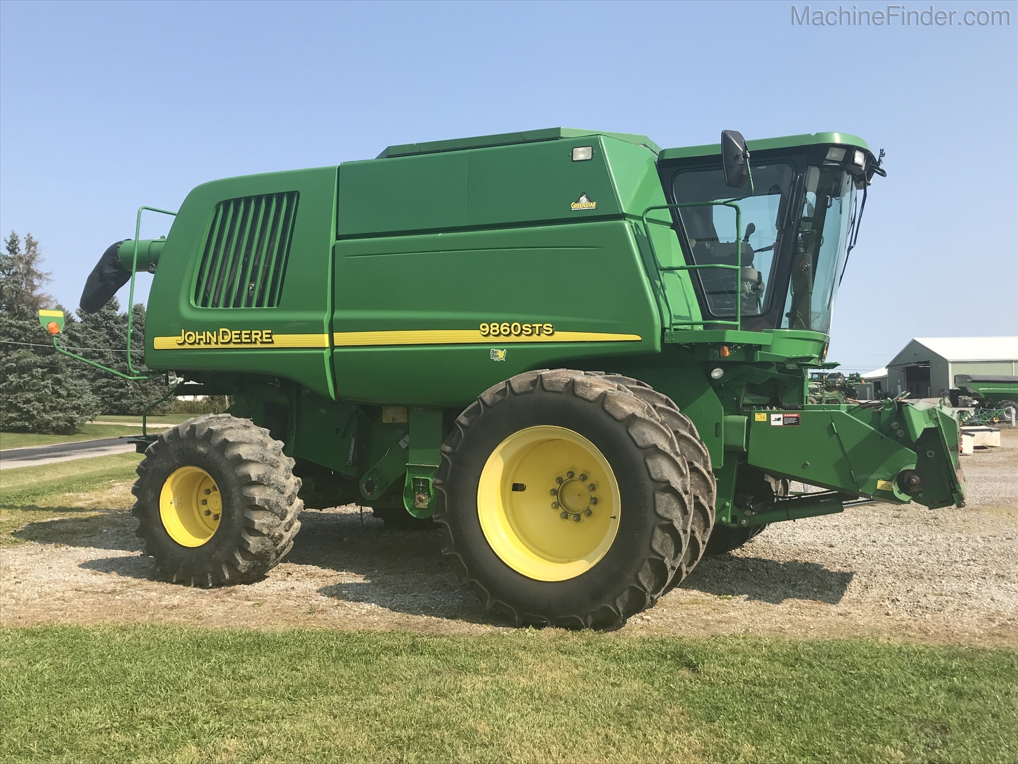 2004 John Deere 9860 STS Image 2
