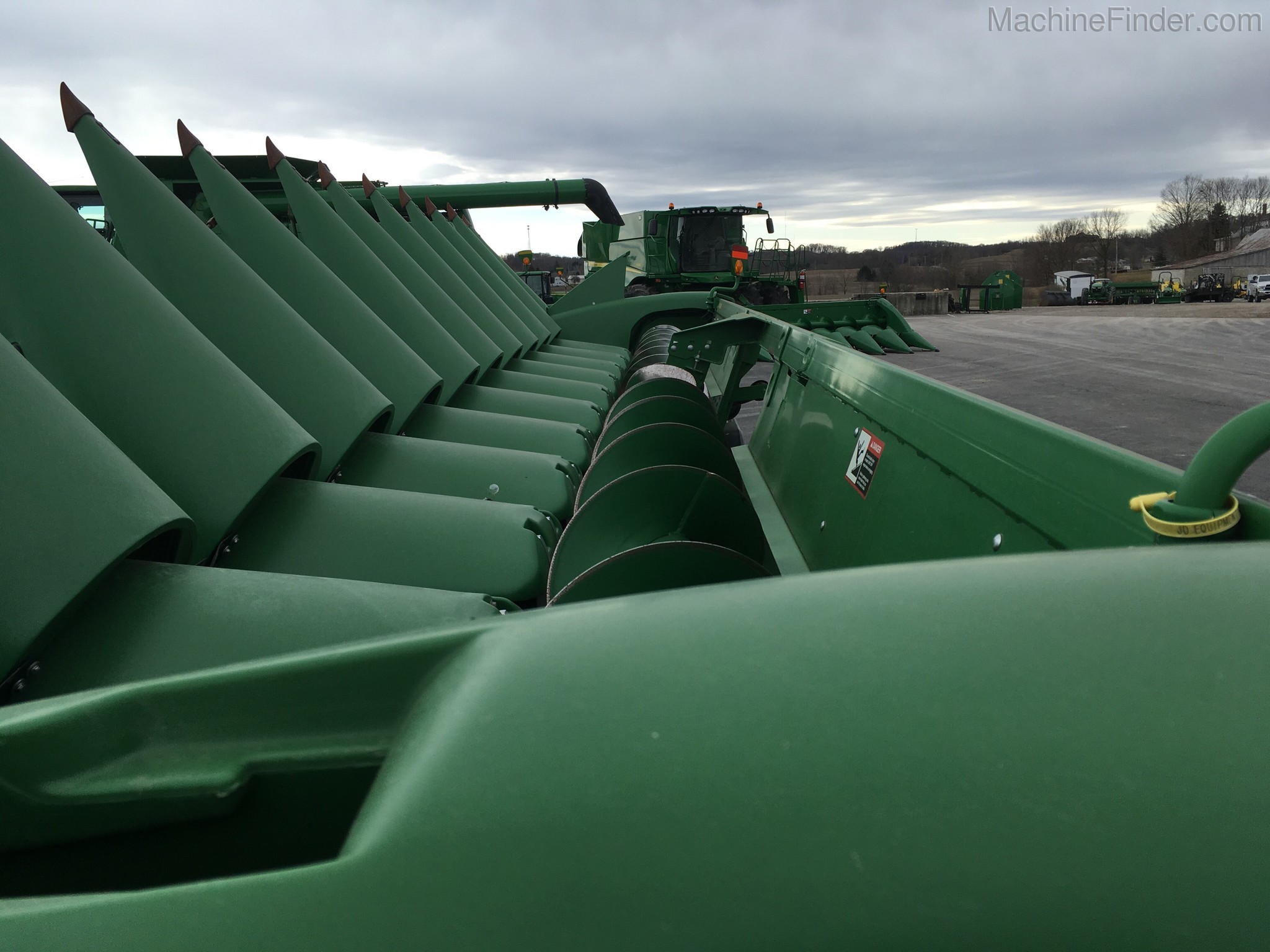 2015 John Deere 612C Image 2