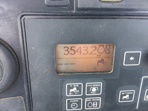 2003 John Deere 7820 Image 11