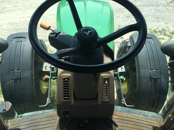 2003 John Deere 7820 Image 12