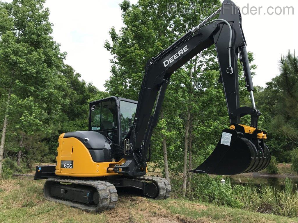 2020 John Deere 60G Image 4