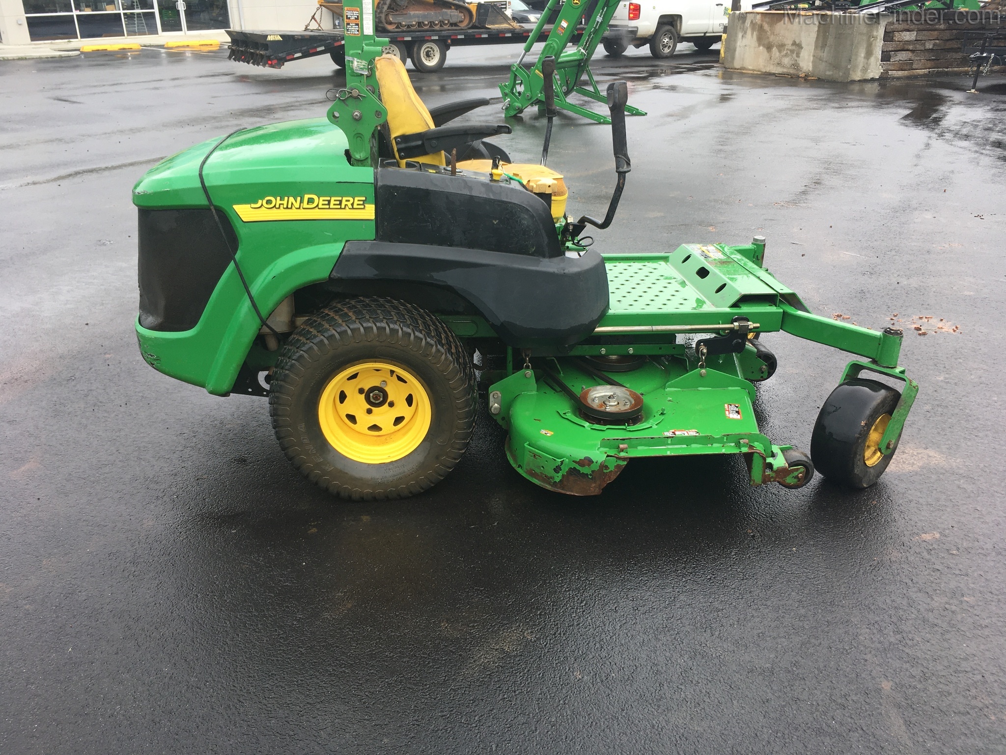 2014 John Deere 997 Image 2