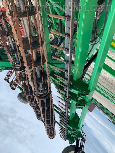 2015 Unverferth 1225 Image 2