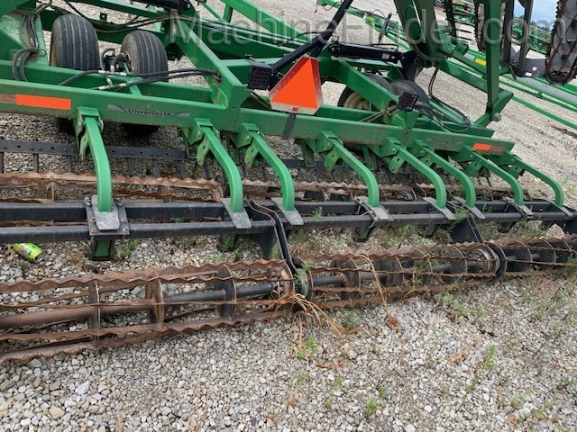 2015 Unverferth 1225 Image 5