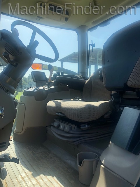 2016 John Deere 6145R Image 5