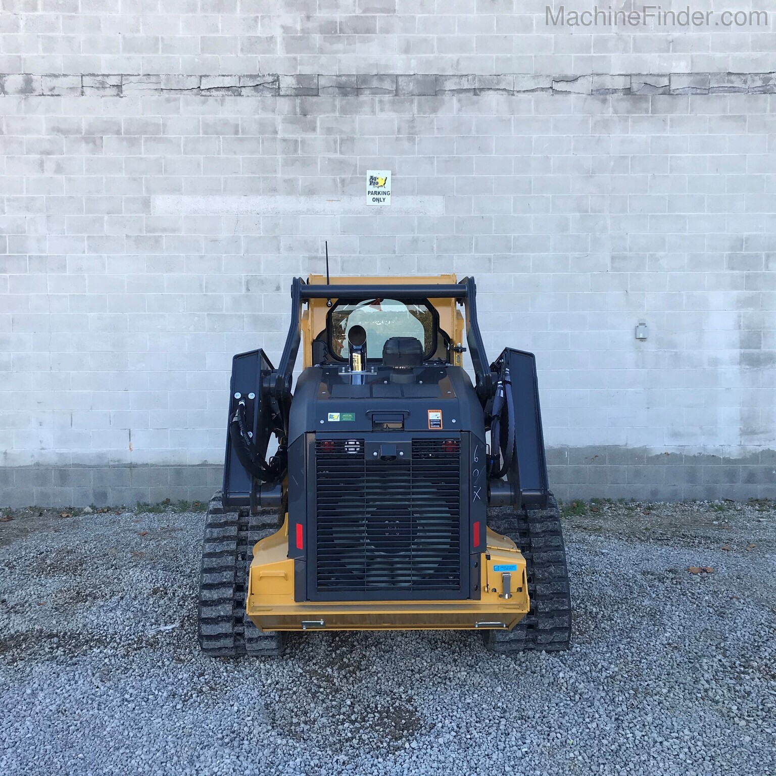 2020 John Deere 333G Image 7