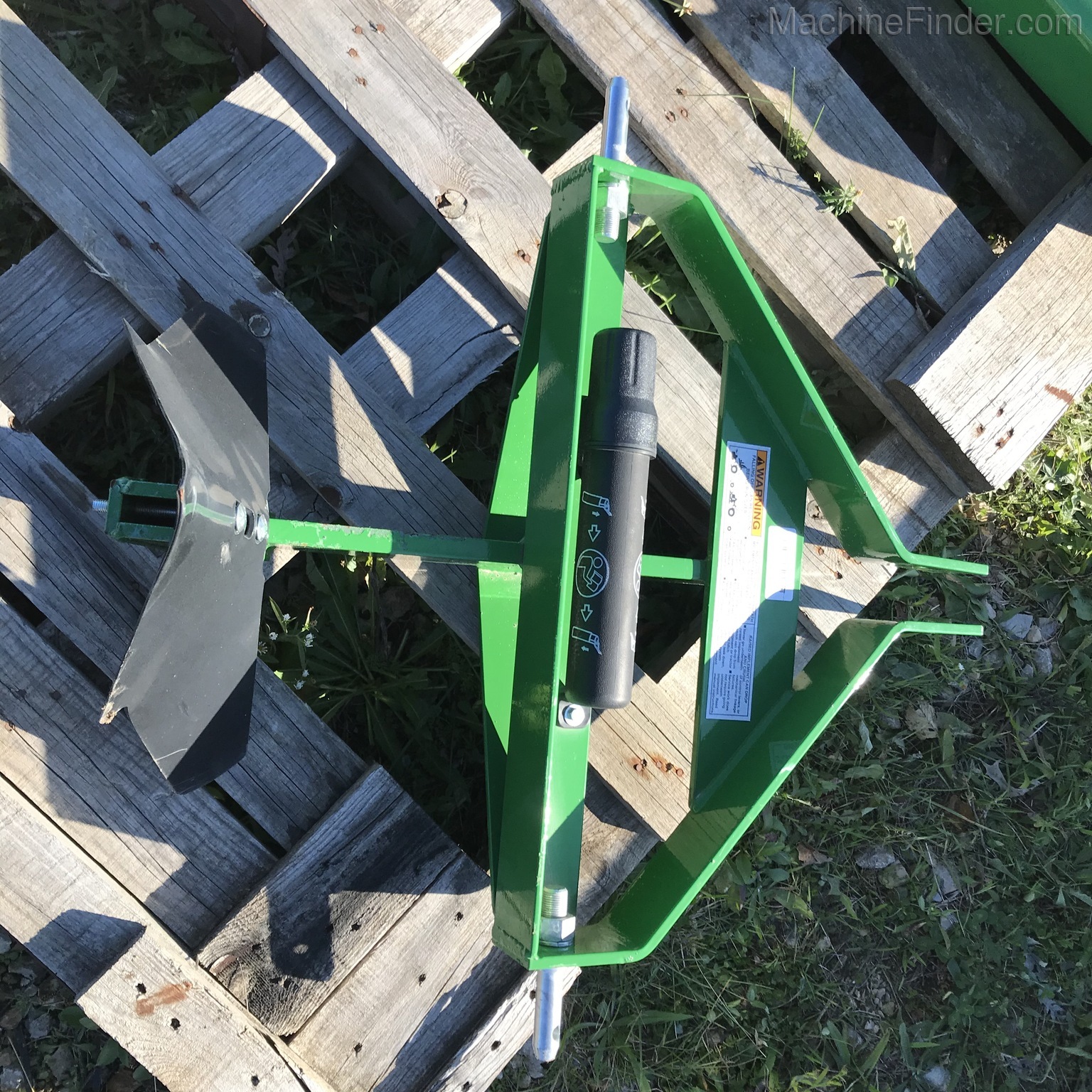 2020 Frontier PM1001 Image 1