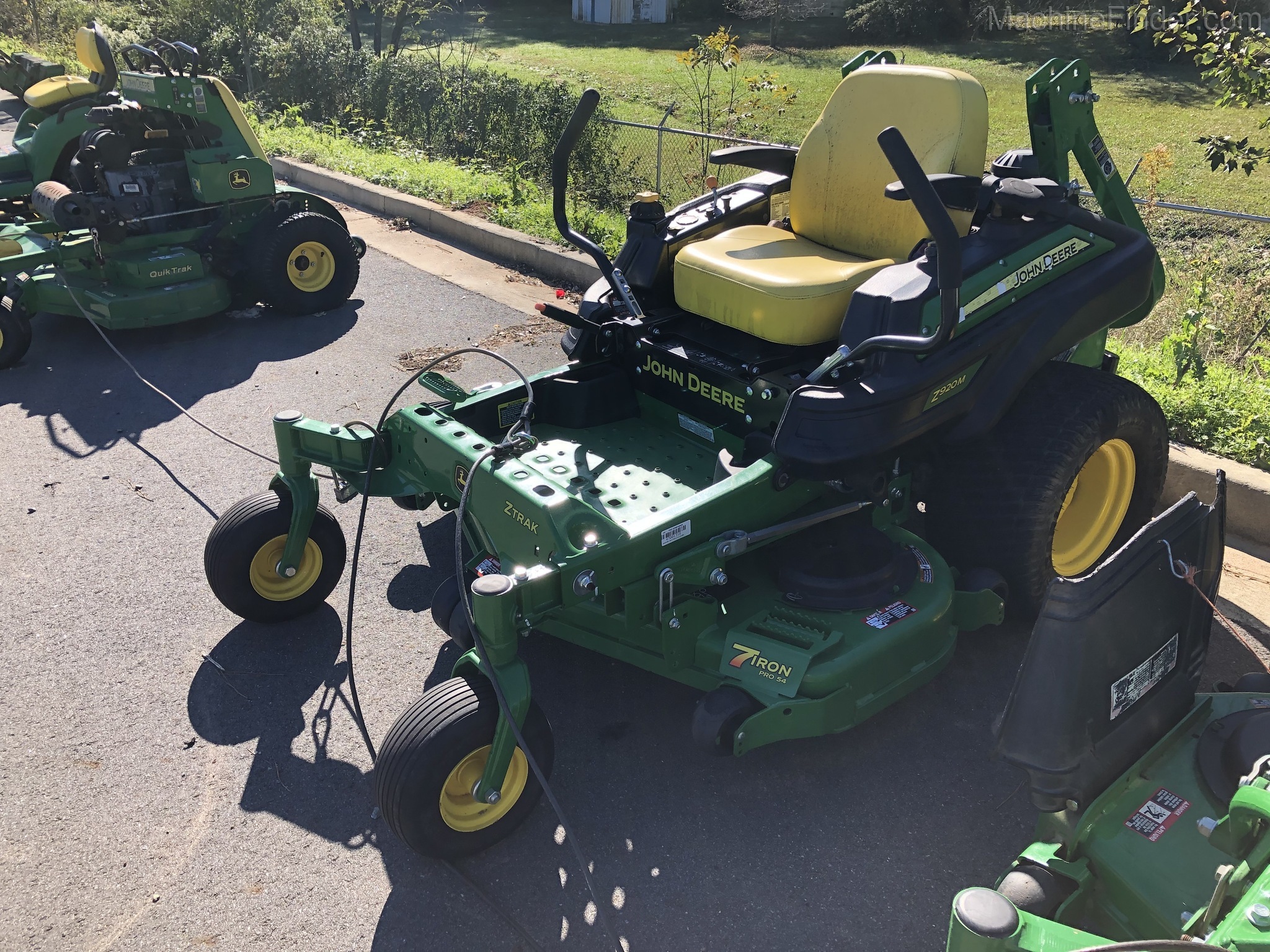 2018 John Deere Z920M Image 3