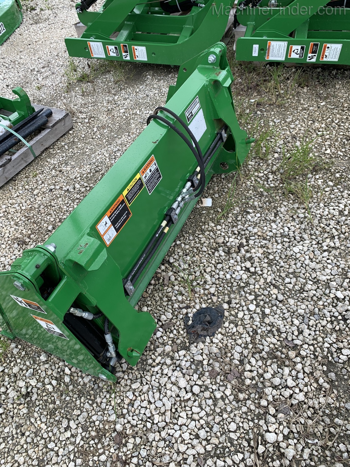 2019 Frontier AY11F Image 4