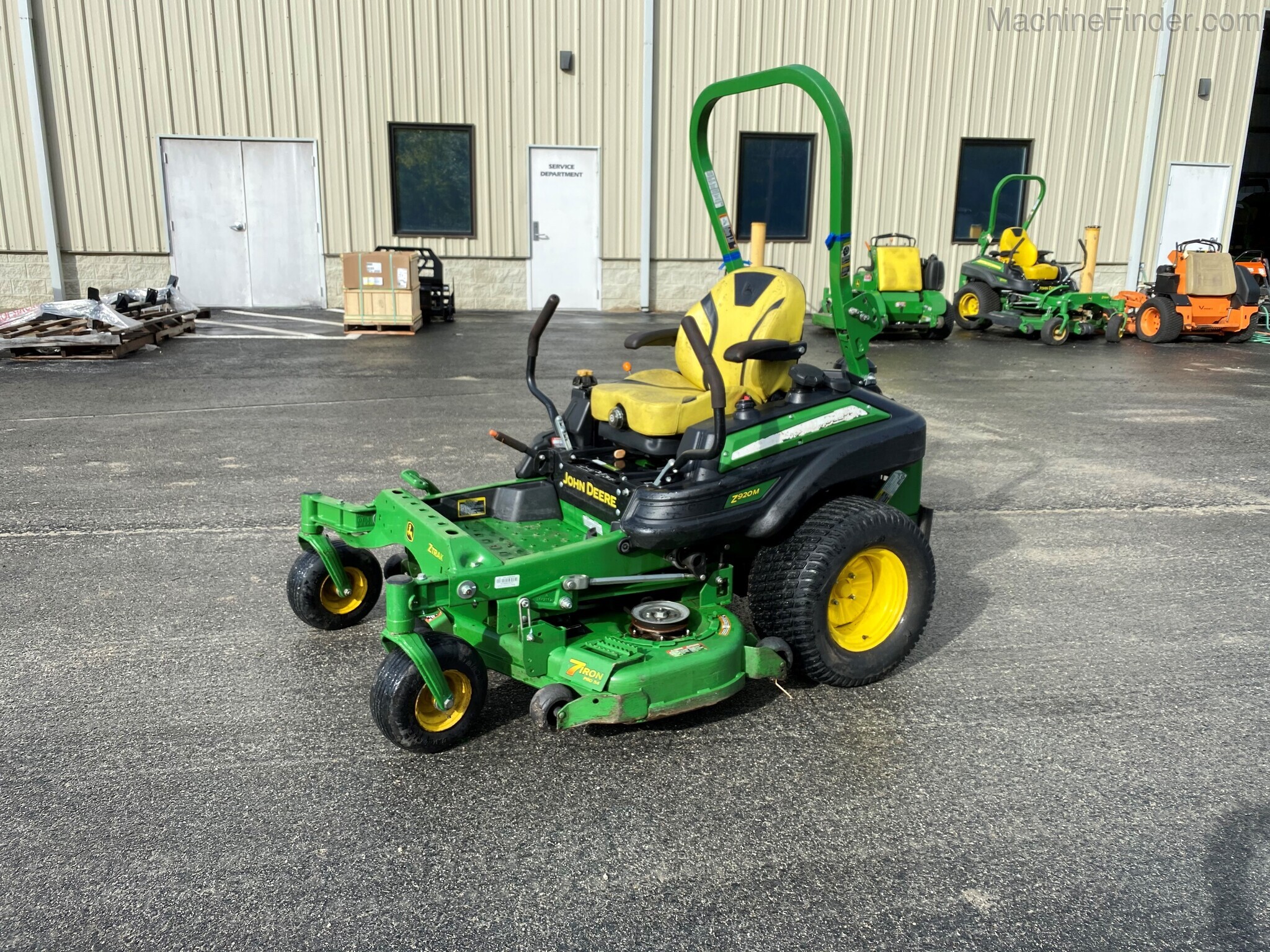 2018 John Deere Z920M Image 1