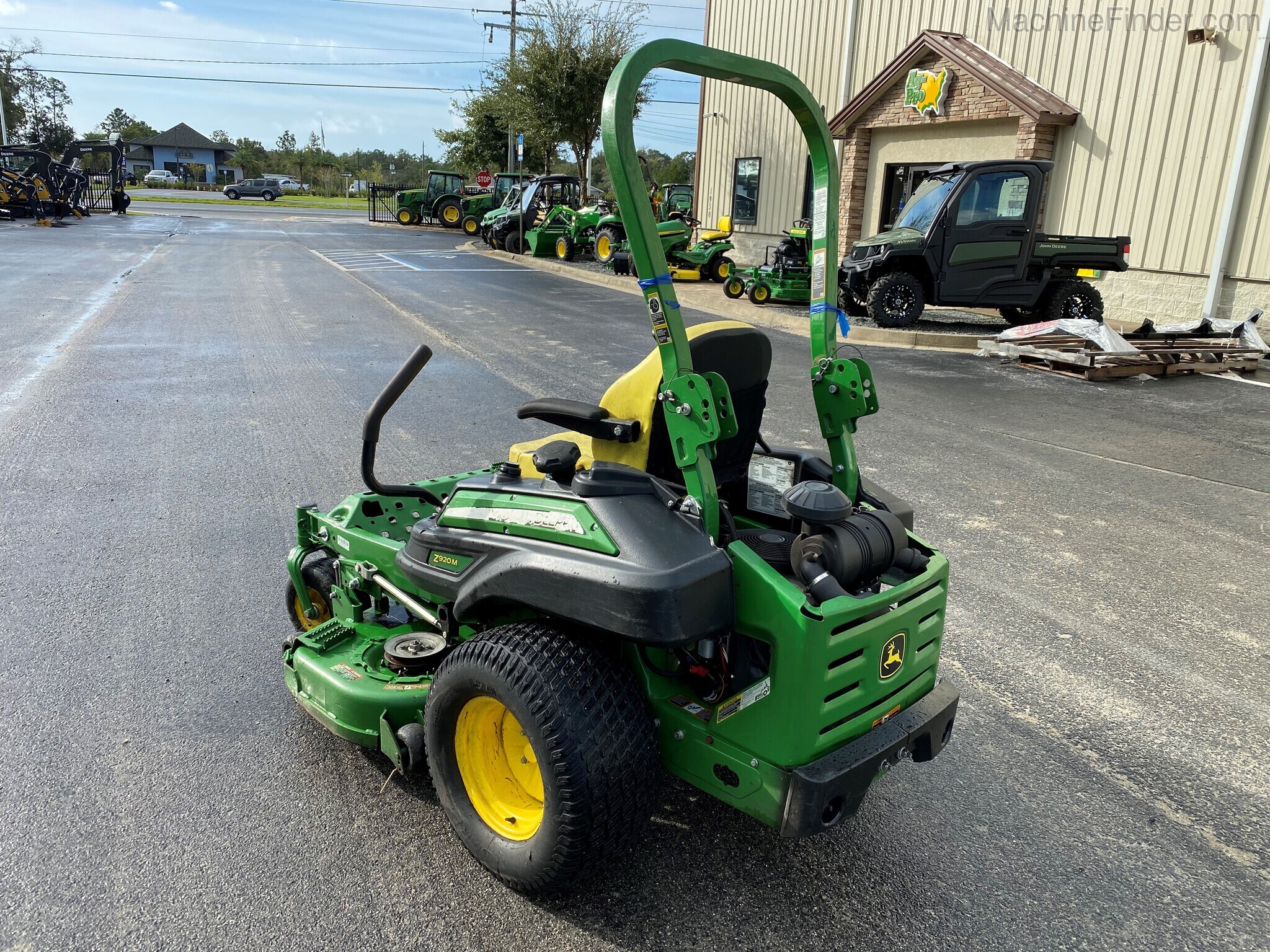 2018 John Deere Z920M Image 6