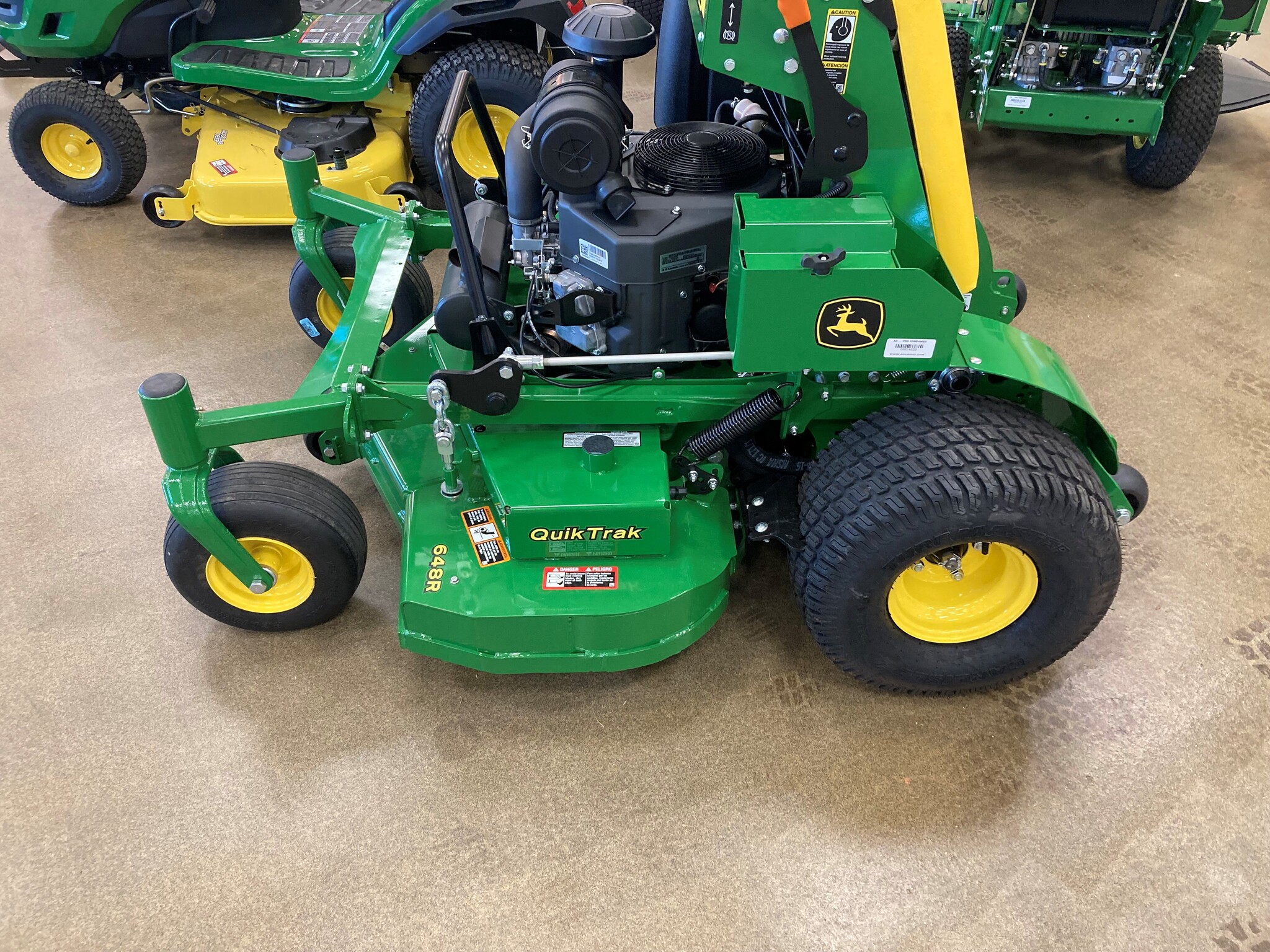 2023 John Deere 648R Image 4