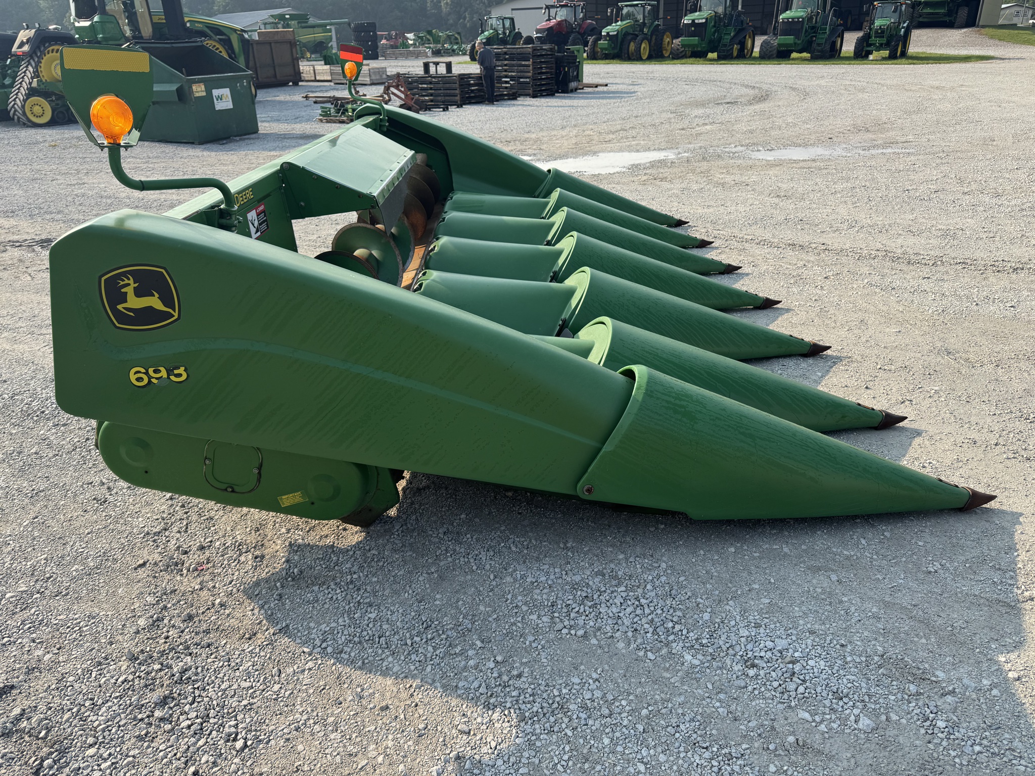 2003 John Deere 693 Image 6