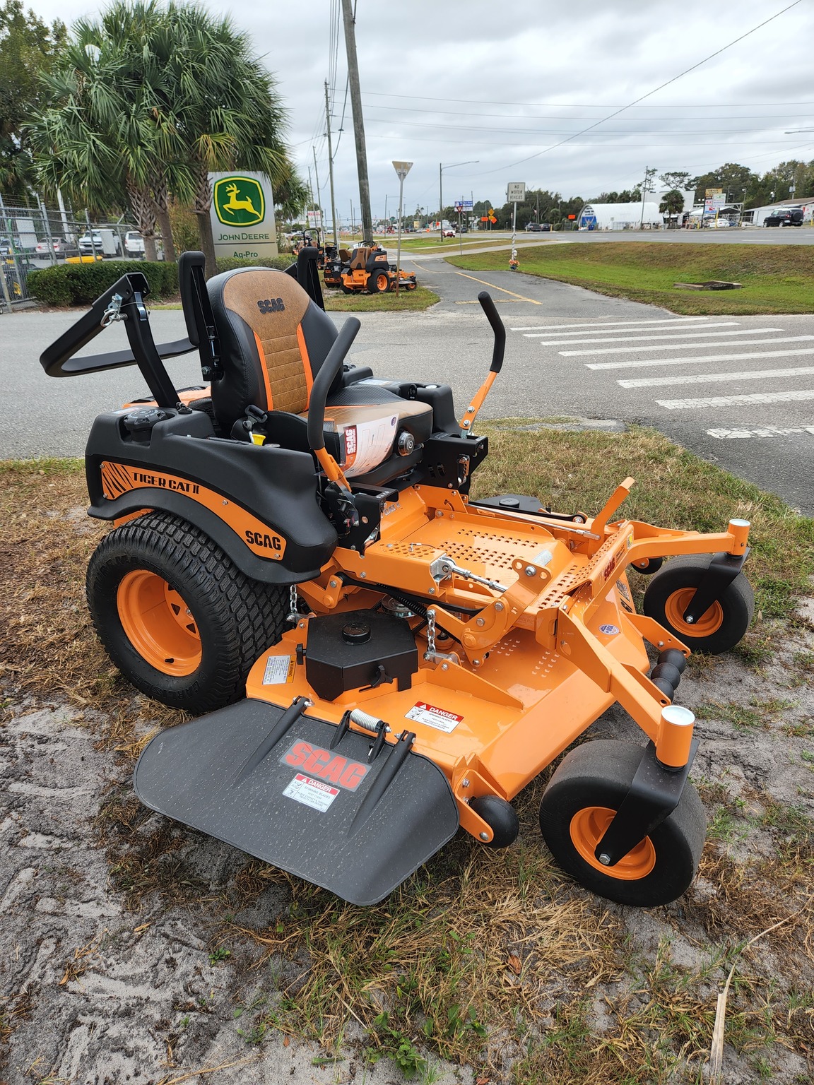 2022 Scag STCII61V-26F Image 3
