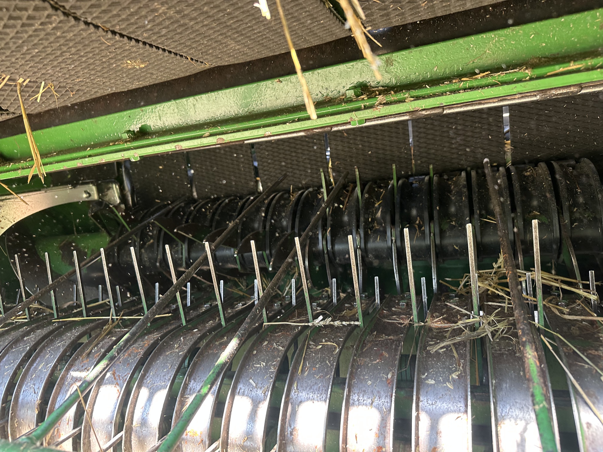 2018 John Deere 450M Image 4