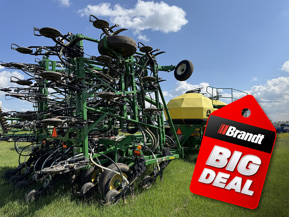 Photo of a 2013 John Deere 1870