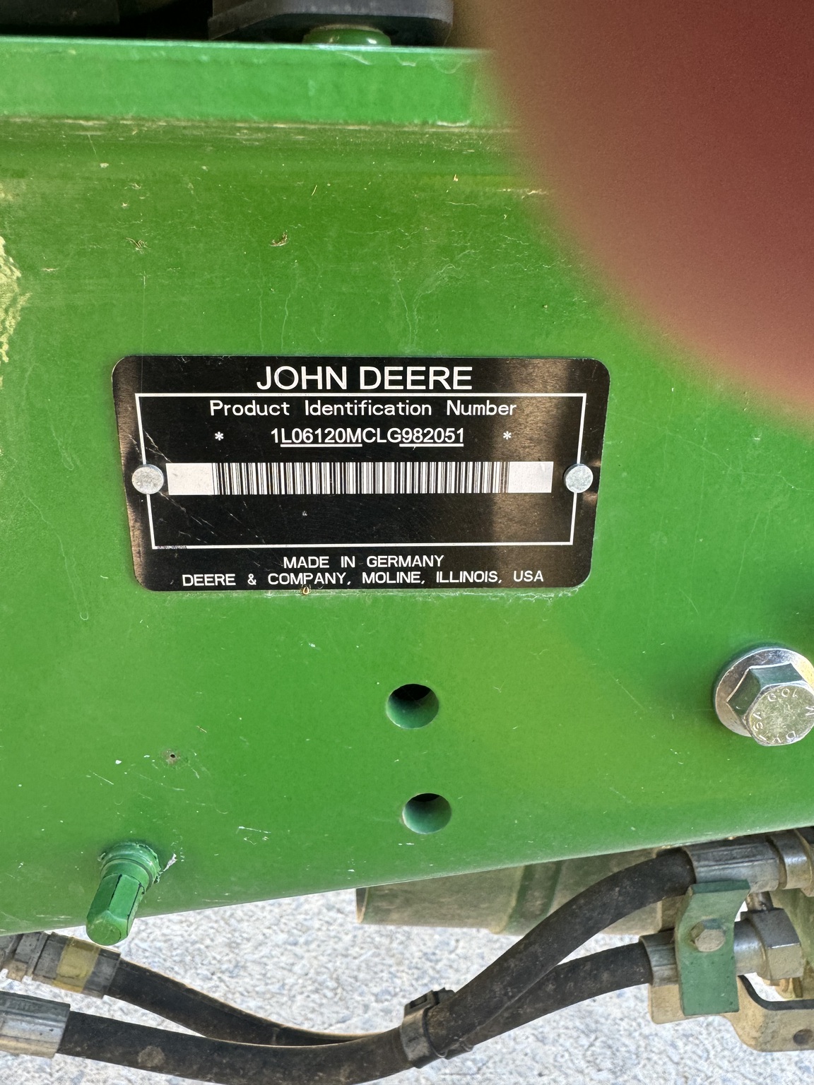 2020 John Deere 6120M Image 4